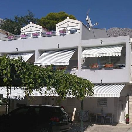 Apartmani Nima Tučepi Esterno foto