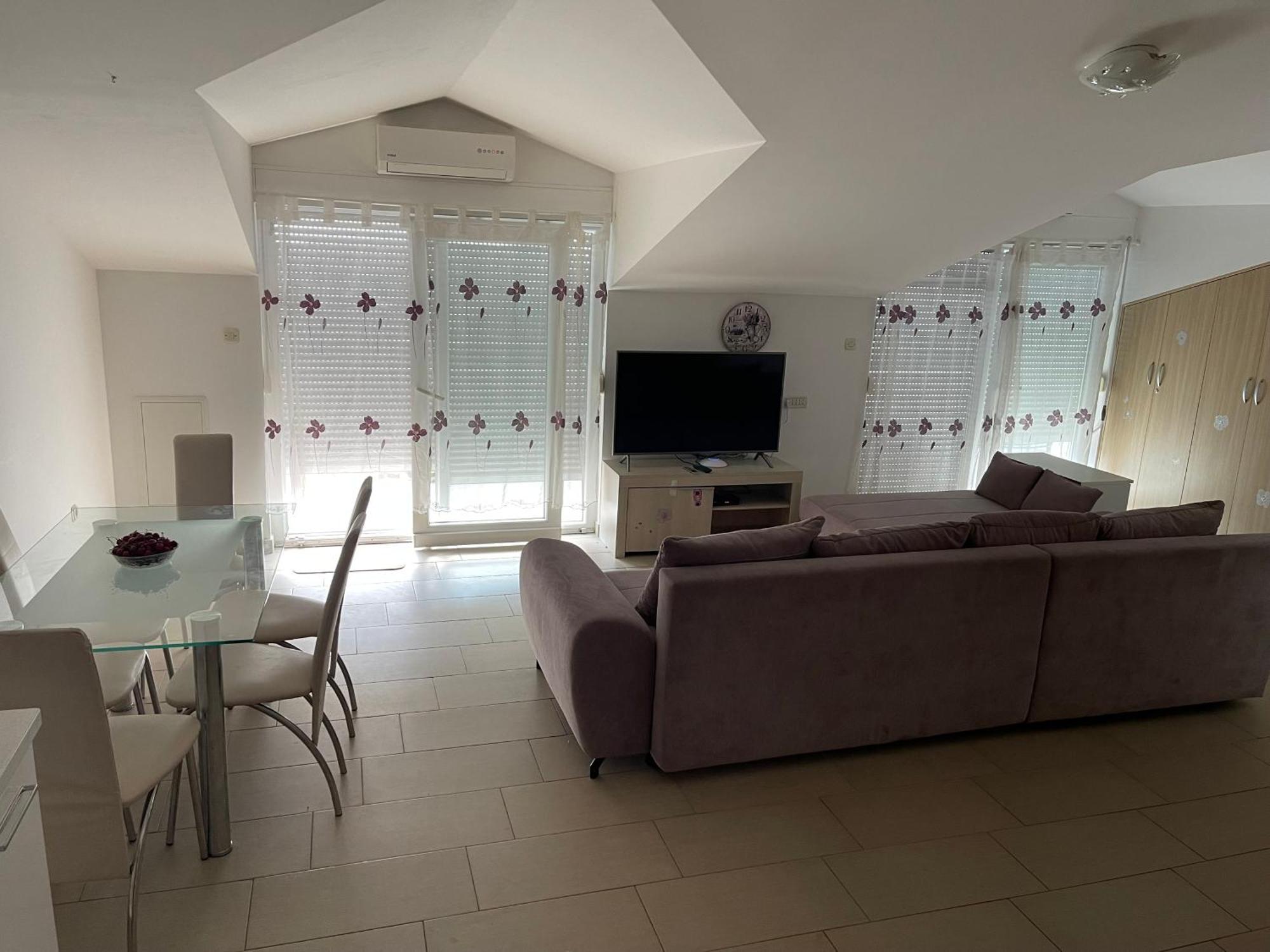 Apartmani Nima Tučepi Esterno foto
